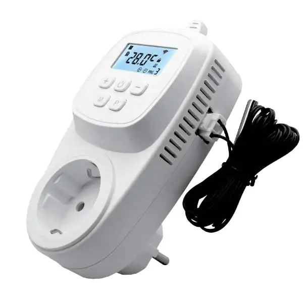 Žični digitalni sobni termostat sa utičnicom Prosto