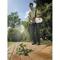 Akumulatorski raspr&scaron;ivač za đubrivo i pesticide Black & Decker GSC500