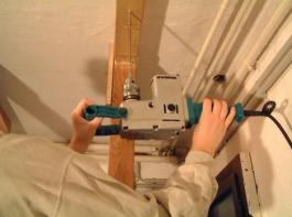 Električna ugaona bu&scaron;ilica-me&scaron;alica 810W DA6301 MAKITA 