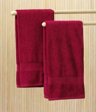 Peškir MAIN 70x140 tamno crvena Kronborg