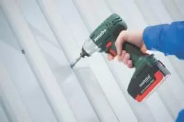 Akumulatorska udarna bu&scaron;ilica - odvrtač 18 V/2,6 Ah Plus METABO SSD 18 LT