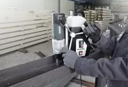 Magnetna bu&scaron;ilica MAG 32 sa stalkom + set glodala Metabo