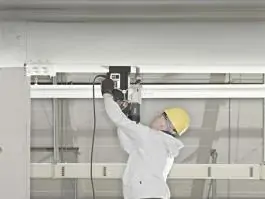 Magnetna bu&scaron;ilica MAG 50 sa stalkom + set glodala Metabo