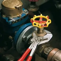 Kle&scaron;ta ključ 180 mm 86 05 180 KNIPEX