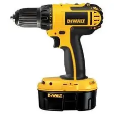Akumulatorska bu&scaron;ilica-odvrtač DC721KA 18V/2.0 Ah DEWALT