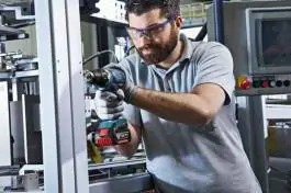 Akumulatorska bu&scaron;ilica-odvrtač GSR 18 V-EC Professional Bosch