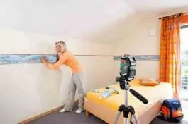 Samo-niveli&scaron;ući laser za linije PLL 360 sa stalkom Bosch