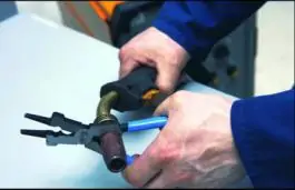 Kle&scaron;ta zavarivačka univerzalna 436/4P 210mm UNIOR