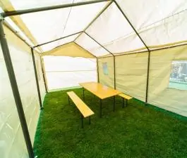 Tenda - garaža za automobil