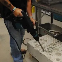 &Scaron;temarica SDS-MAX 1300W HM1101C MAKITA