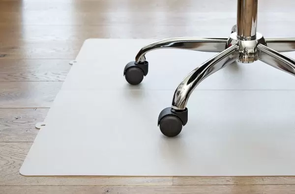 Podloga za kancelarijske stolice 120cm x 90cm