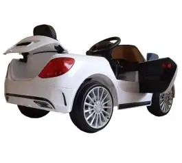 Auto na baterije za decu sa daljinskim upravljačem 220 beli