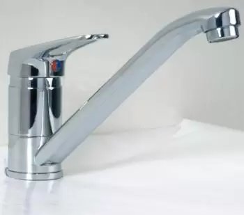 Slavina-Baterija Ira N.  za sudoperu