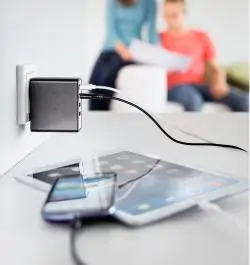 USB punjač sa 4 izlaza 5V/5.1A Hama