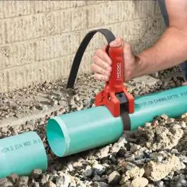 Držač plastičnih cevi 80mm - 220mm STRAPLOCK Ridgid