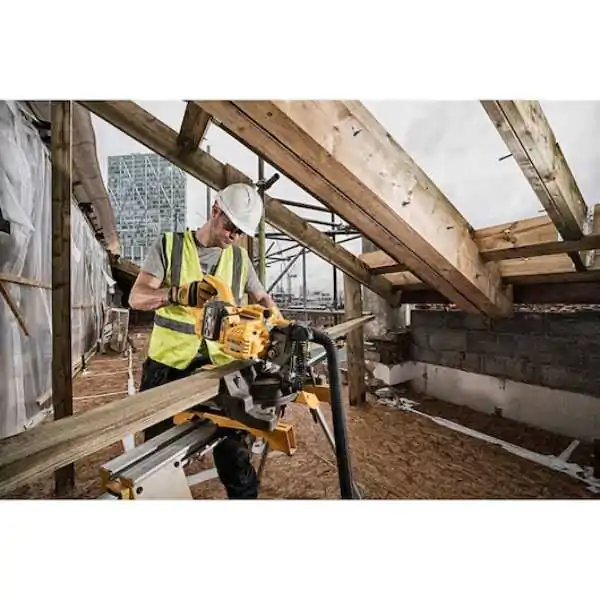 DeWalt DCS777N Akumulatorski ger za drvo, Solo
