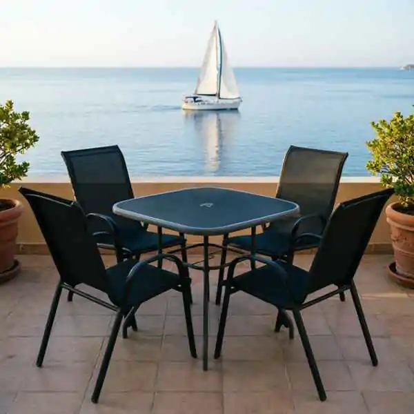 Baštenski set Zakintios sto crni kaljeno staklo i 4 crne stolice