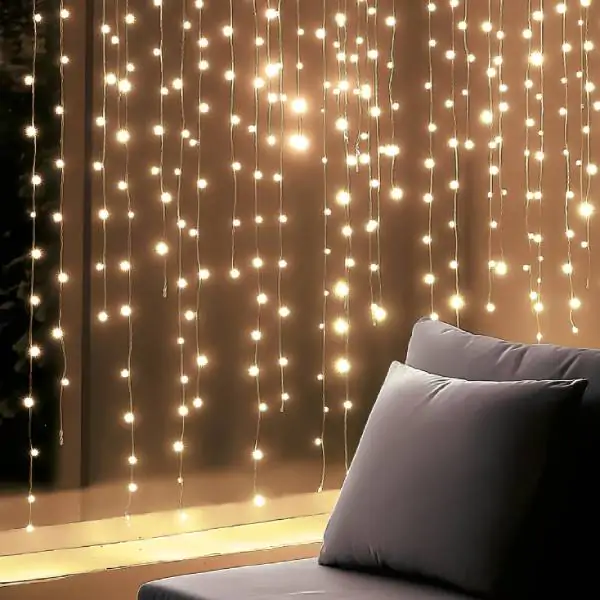 Svetleći niz sa 210 toplo belih LED dioda Home