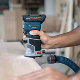 Bosch GKF 18V-8 akumulatorska glodalica za ivice, Solo, bez baterije i punjača, 06016C2000