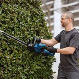 Akumulatorske makaze za živu ogradu Bosch GHE 18V-50 Solo Professional, bez baterije i punjača, 06008C9500