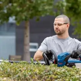 Akumulatorske makaze za živu ogradu Bosch GHE 18V-50 Solo Professional, bez baterije i punjača, 06008C9500