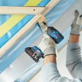 Akumulatorski udarni odvrtač Bosch GDR 18V-200 Solo, bez baterije i punjača, 06019J2105