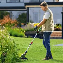 Bosch UniversalGrassCut 18V-26-500 Akumulatorski trimer za travu, bez baterije i punjača 06008C1F01