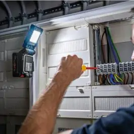 Bosch GLI 18V-800 Akumulatorska LED lampa, bez baterije i punjača 0601443600