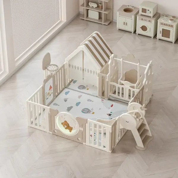 Dečija ogradica „Medin Mesec“ sa kućicom, košem i tablom za crtanje