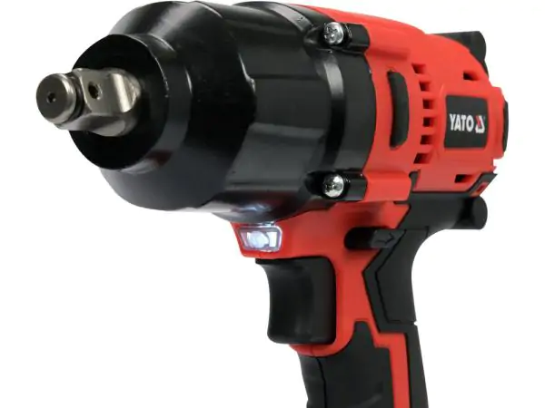 YATO akumulatorski udarni odvijačl 18V 1/2 700Nm 2 bat 3.0Ah 21deo 8YT82807EC