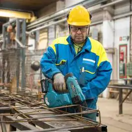 Makita TR001GZ akumulatorska ma&scaron;ina za vezivanje armature 40V XGT