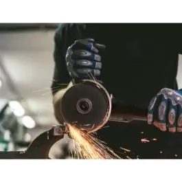 CAT ugaona brusilica DX3090 – 720 W, disk 125 mm