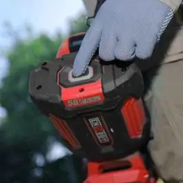 DCK KDLB58211BDM akumulatorski duvač li&scaron;ća 56V sa baterijom i punjačem