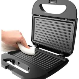 Black + Decker toster za sendviče BXSA752E