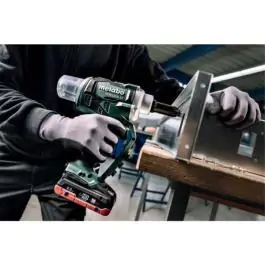Metabo NP 18 LTX BL 5.0 akumulatorski zakivač za pop nitne – Profesionalna snaga bez kompresora