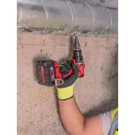Milwaukee M18 BLDDRC-502C kompaktna aku bušilica-odvijač sa motorom bez četkica, 18 V