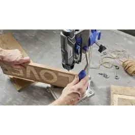 Dremel 8240-5/65 Aku Višenamenski alat 65 komada dodatnog pribora 12V 2,0Ah, F0138240JK