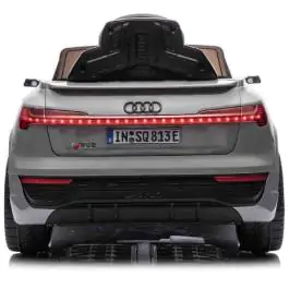 Audi SQ8 E-Tron  Sivi