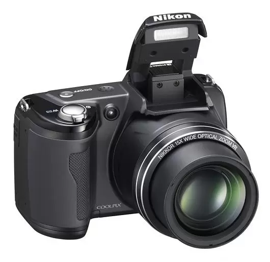 Digitalni fotoaparat Nikon Coolpix L110 Crni 12.1MP 15x zoom 15321