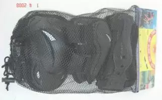 Komplet štitnika za šaku, lakat i koleno crni TB-PG 006 L