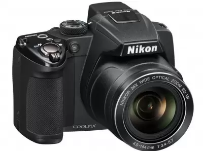 Digitalni fotoaparat COOLPIX P500 Crni NIKON