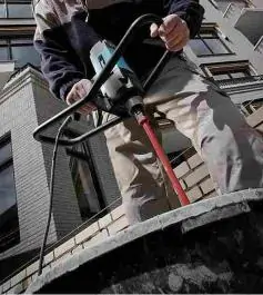 Mešalica 1150W UT120 MAKITA