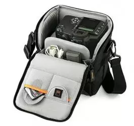 Torbica za fotoaparat Apex 120 AW crna LOWEPRO