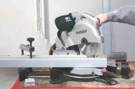 Stona testera za uglove KS 254 PLUS METABO