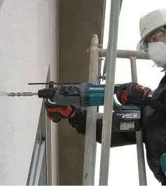 Akumulatorska udarna bušilica SDS+ DHR241RFJ Makita