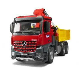 Kamion MB Arocs kiper sa kranom BRUDER